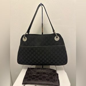 ✨sold❗️Authentic Gucci Shoulder Bag✨